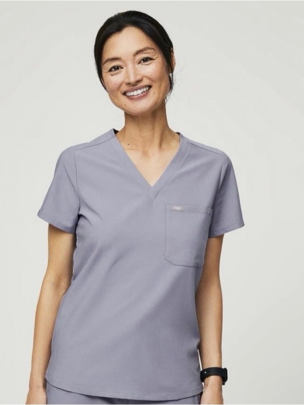 Figs Catarina one pocket scrub top. Vapor Blue Spacr Dye. XXS.